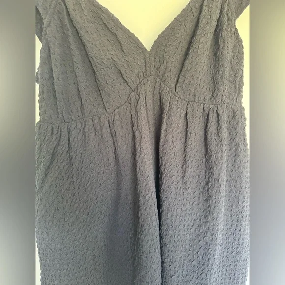 Excellent Condition. Small American Eagle Outfitters Dress with Pockets - Picture 2 of 8